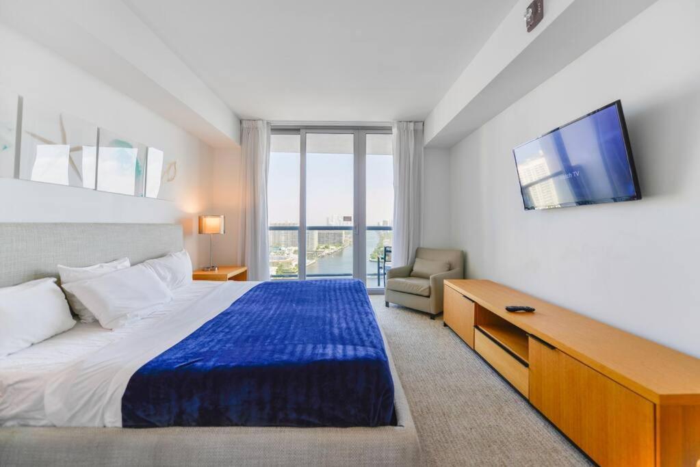 Awesome 2Br Condo Beachwalk Resort Hallandale Beach Exterior foto